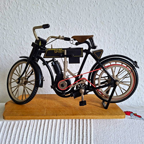 Motorrad modell aus metall - motorrad-modell,